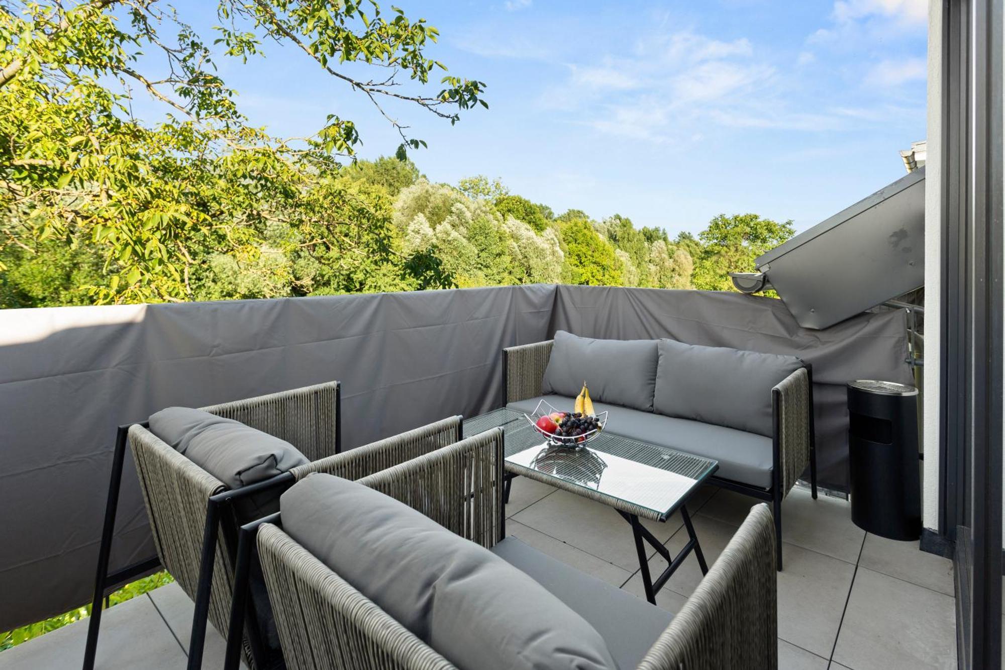 Lit Living Deluxe Woerth - Parking - Box Spring - Bbq - Balcony Apartment *